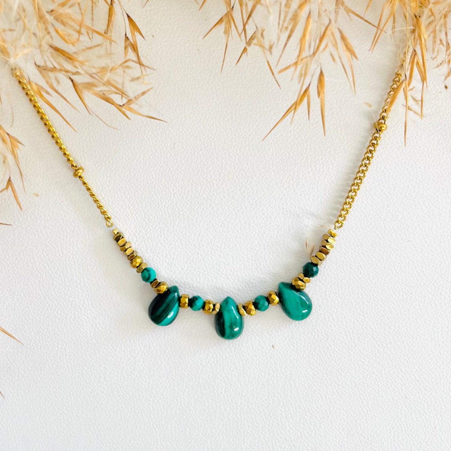 Collier Jala